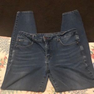 Maurices everflex high rise skinny jeans 14-R
